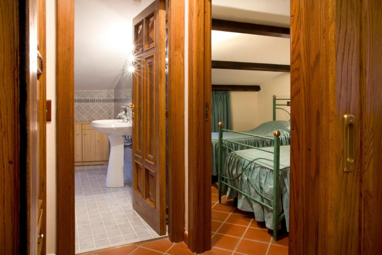 Villa Con Piscina "La Dogana Di Spoleto " 산타나톨리아디나르코 외부 사진